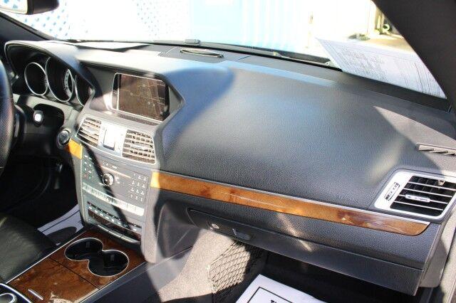 Mercedes-Benz E 400 - Thumbnail 14