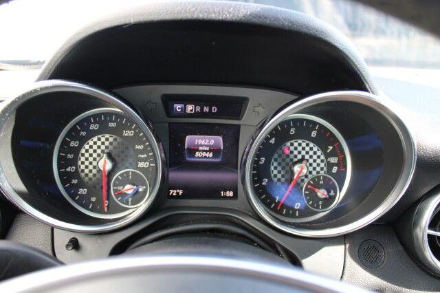 Mercedes-Benz SLC 300 - Thumbnail 19