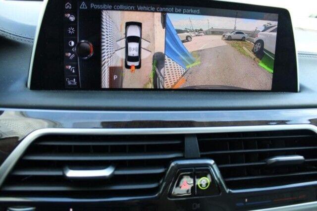 BMW 750i - Thumbnail 8