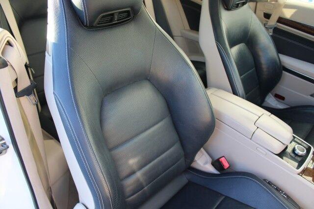 Mercedes-Benz E 400 - Thumbnail 15