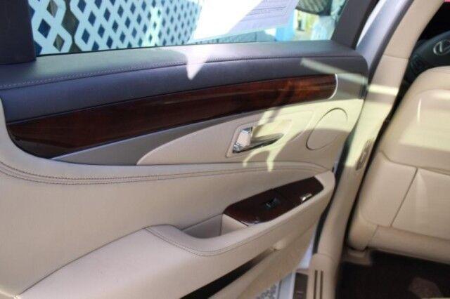 Lexus LS 460 - Thumbnail 15