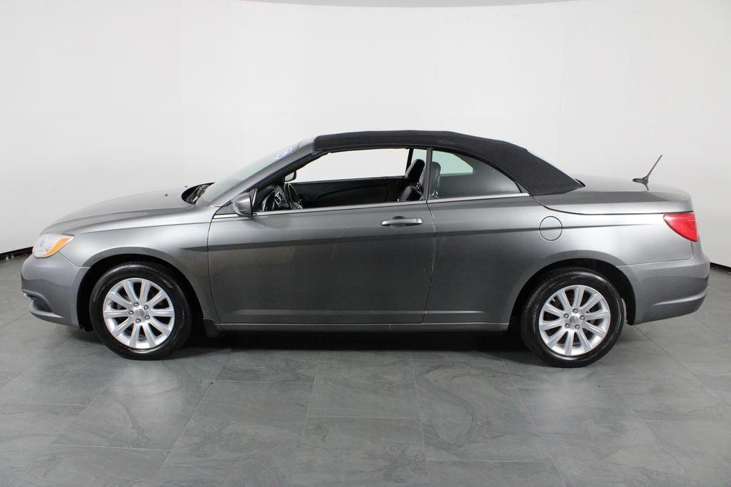 Chrysler 200 Touring - Thumbnail 11