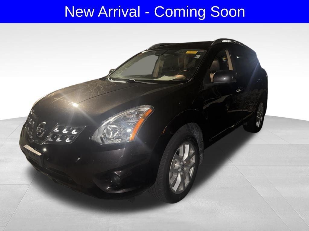Nissan Rogue Sv - Thumbnail 2