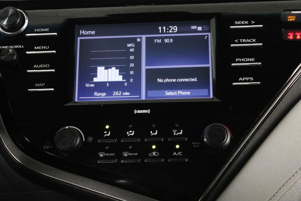 Toyota Camry L - Thumbnail 8