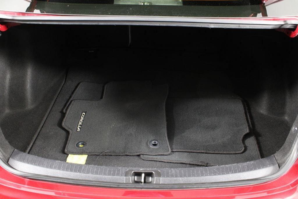 Toyota Corolla Le - Thumbnail 16