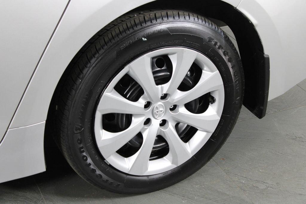 Toyota Corolla Le - Thumbnail 9