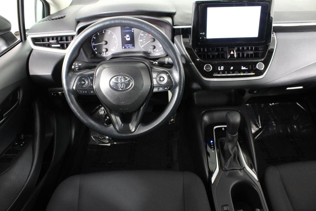 Toyota Corolla Le - Thumbnail 18