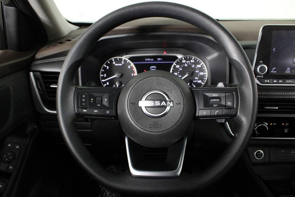 Nissan Rogue S - Thumbnail 10