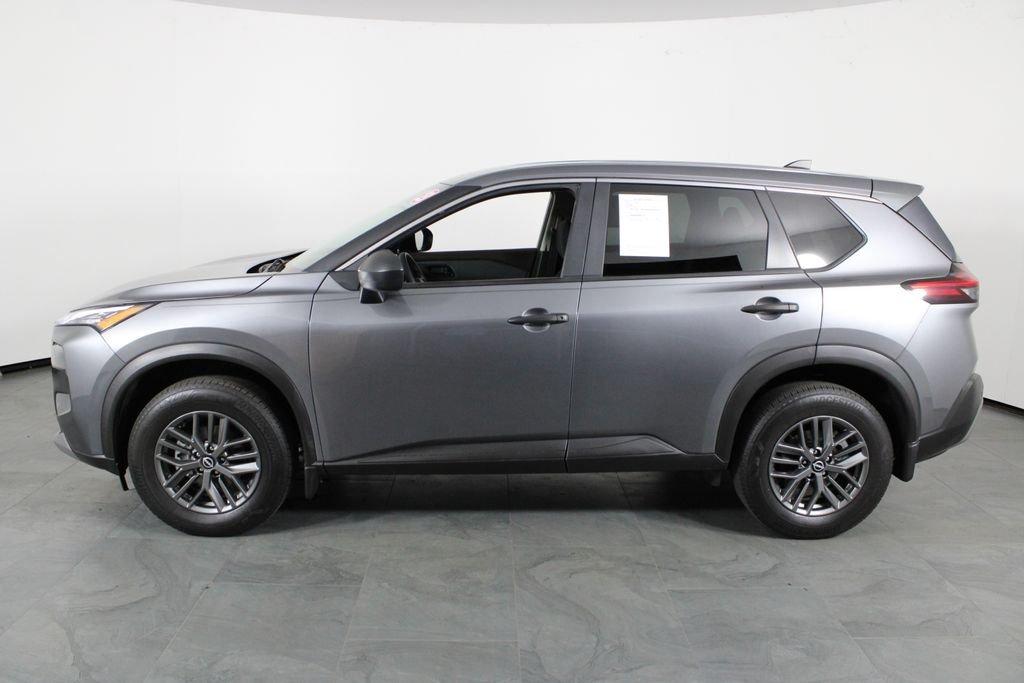 Nissan Rogue S - Thumbnail 12