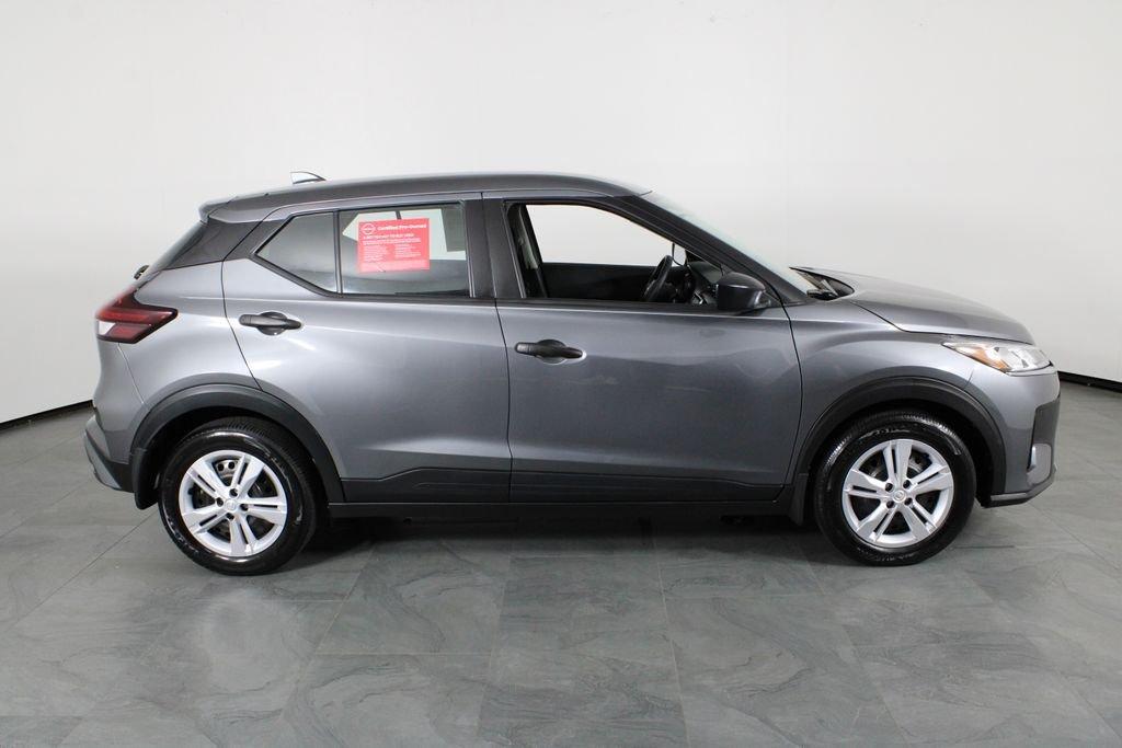 Nissan Kicks Play S - Thumbnail 16