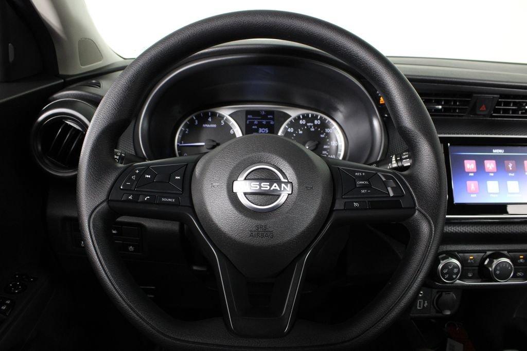 Nissan Kicks Play S - Thumbnail 11