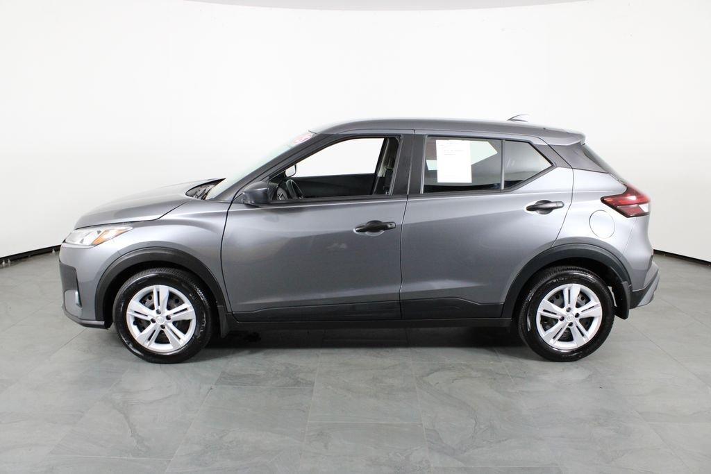 Nissan Kicks Play S - Thumbnail 13