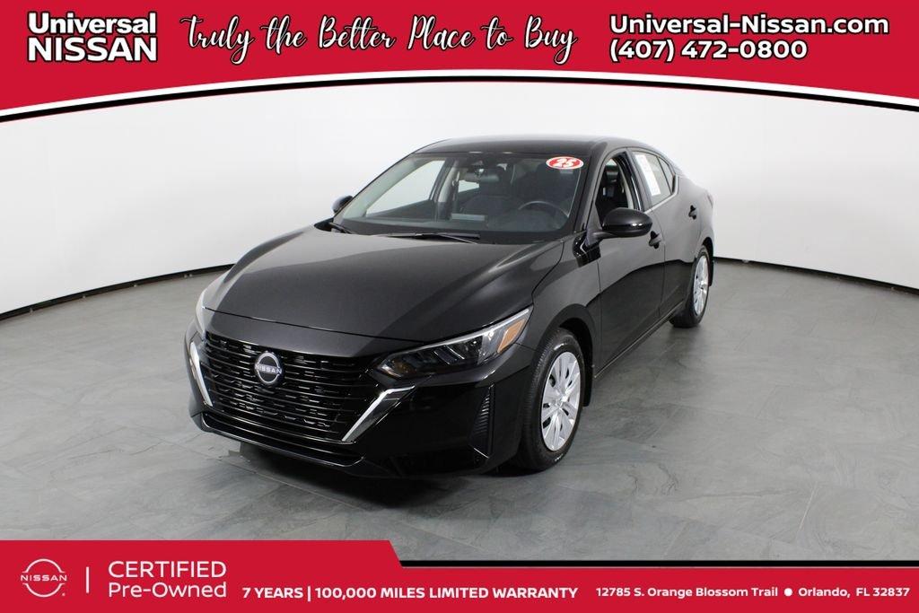 Nissan Sentra S - Thumbnail 2