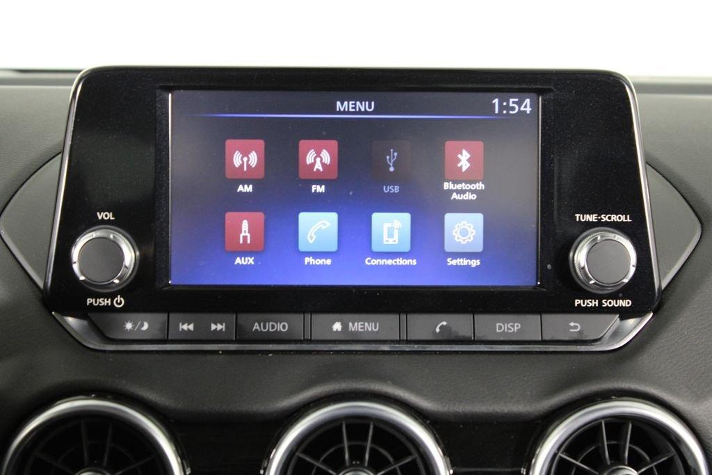 Nissan Sentra S - Thumbnail 10