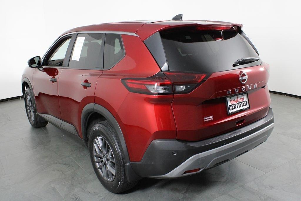 Nissan Rogue S - Thumbnail 5