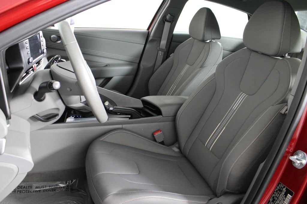 Hyundai Elantra Sel Sport - Thumbnail 19