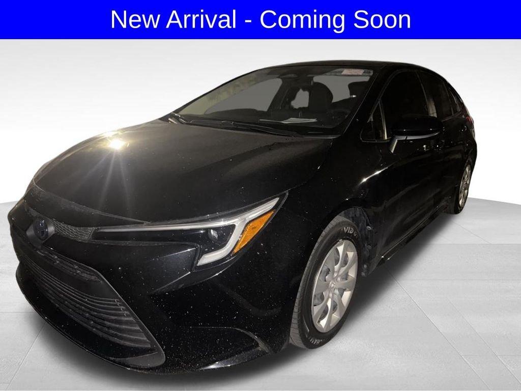 Toyota Corolla Hybrid Le - Thumbnail 3