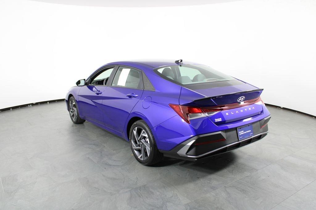 Hyundai Elantra Sel Sport - Thumbnail 5