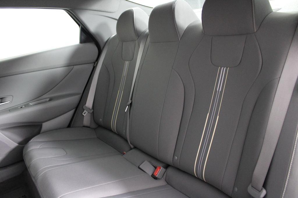 Hyundai Elantra Sel Sport - Thumbnail 20