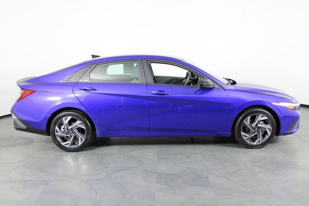 Hyundai Elantra Sel Sport - Thumbnail 15