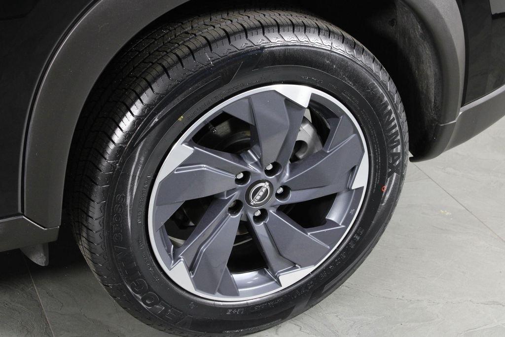 Nissan Rogue Sv - Thumbnail 14