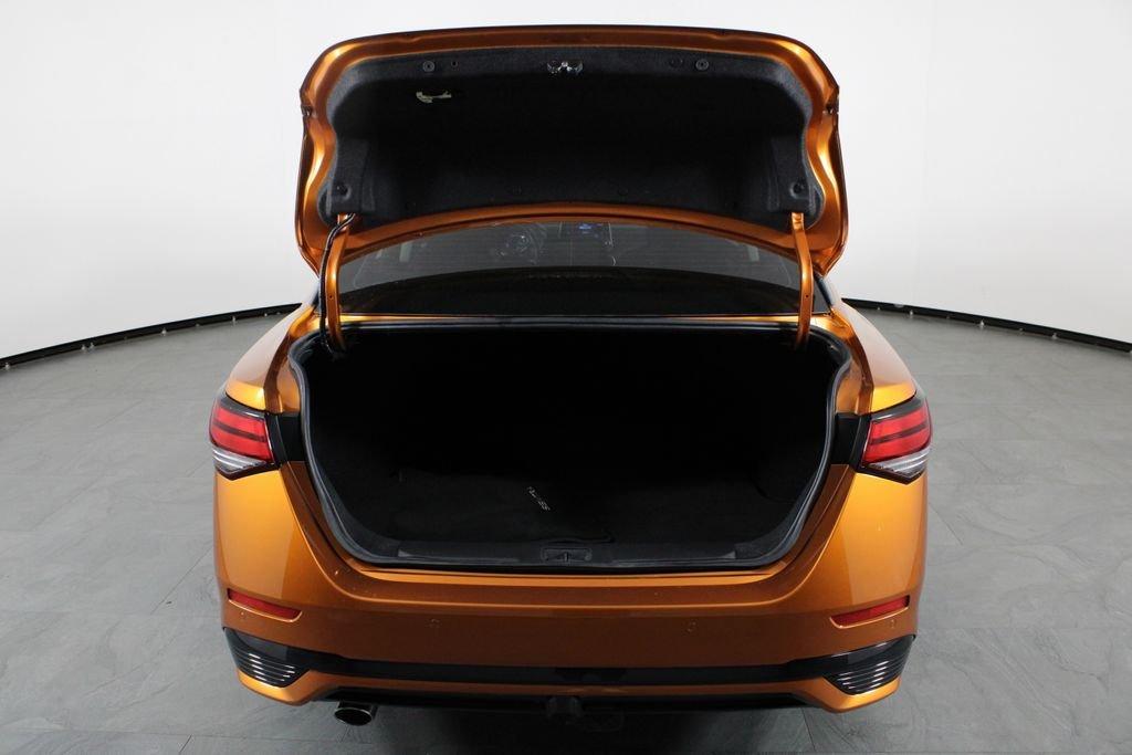 Nissan Sentra Sr - Thumbnail 18