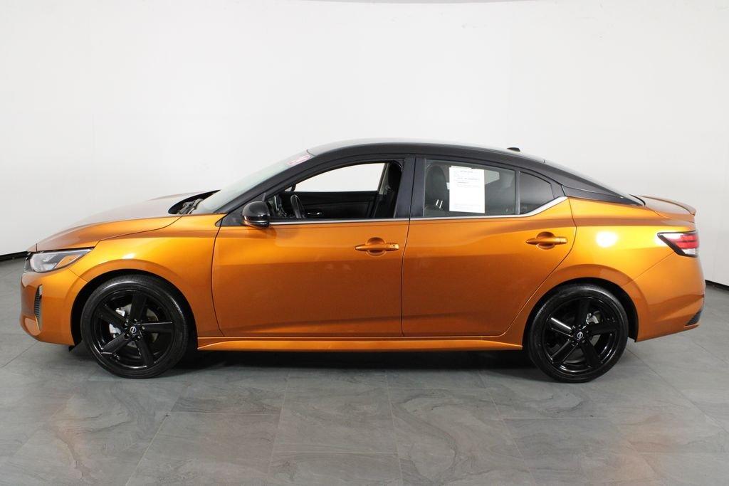 Nissan Sentra Sr - Thumbnail 13