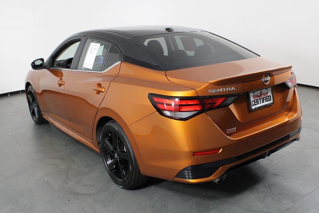 Nissan Sentra Sr - Thumbnail 5