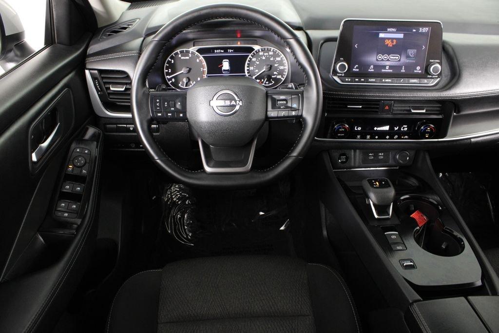 Nissan Rogue Sv - Thumbnail 8