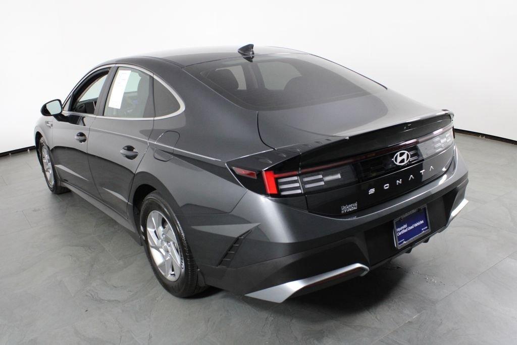 Hyundai Sonata Se - Thumbnail 5