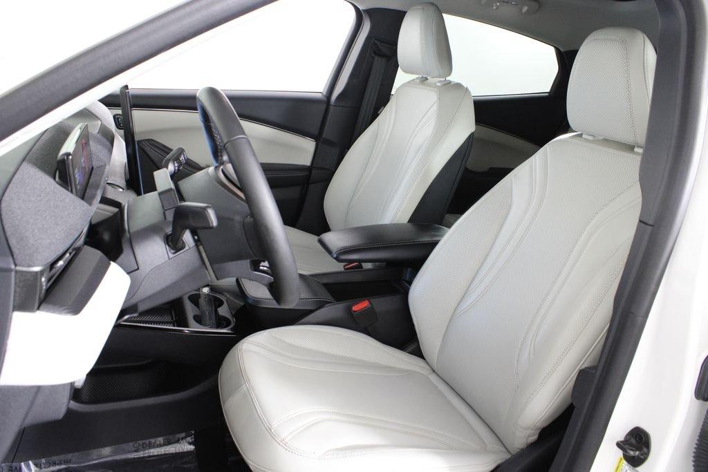 Ford Mustang Mach-E Premium - Thumbnail 19