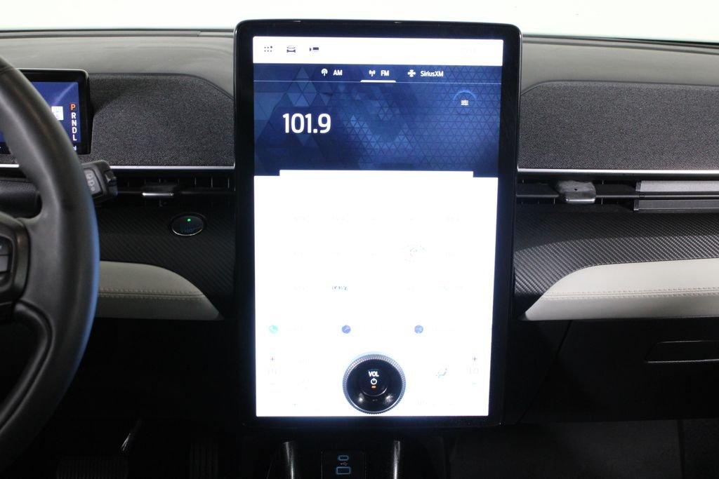 Ford Mustang Mach-E Premium - Thumbnail 8