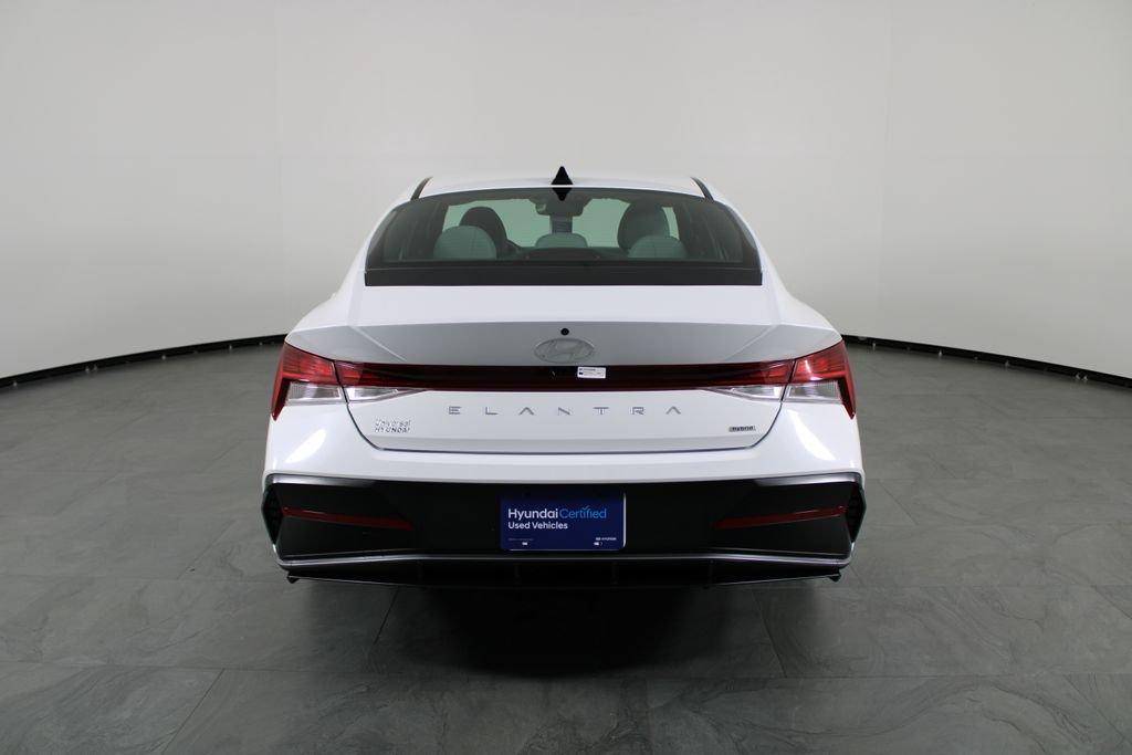 Hyundai Elantra Hybrid Limited - Thumbnail 10