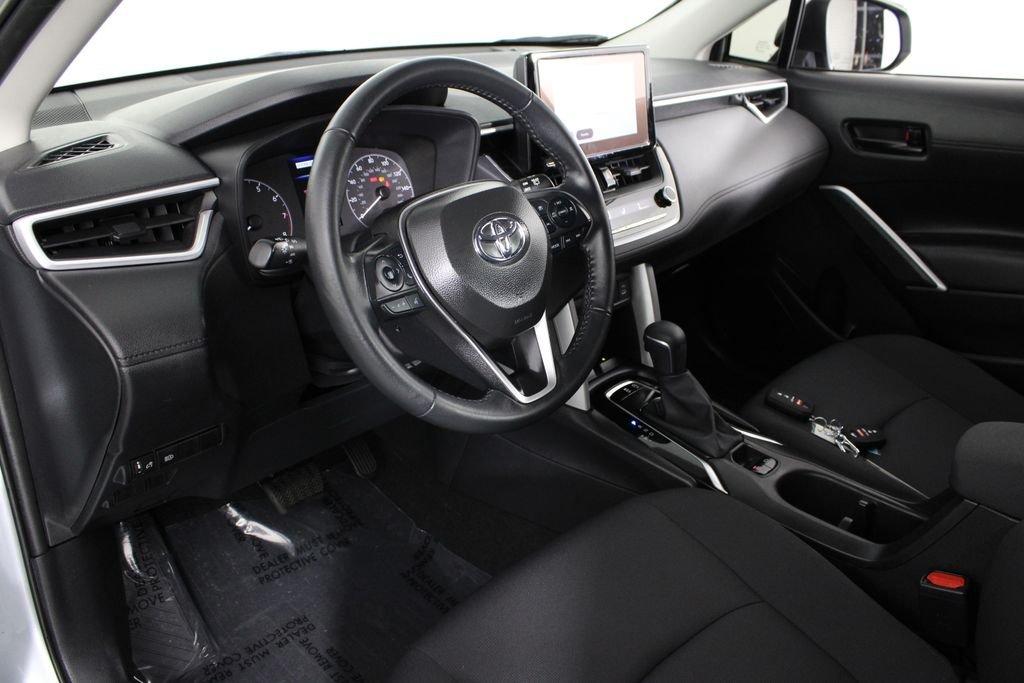 Toyota Corolla Cross Le - Thumbnail 17