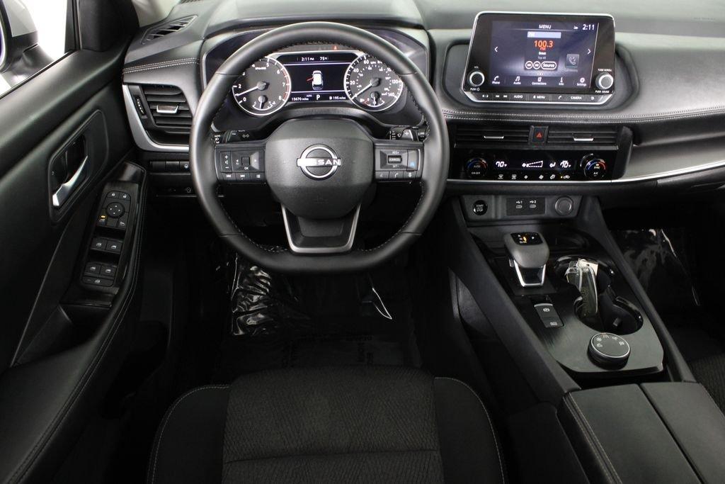 Nissan Rogue Sv - Thumbnail 8