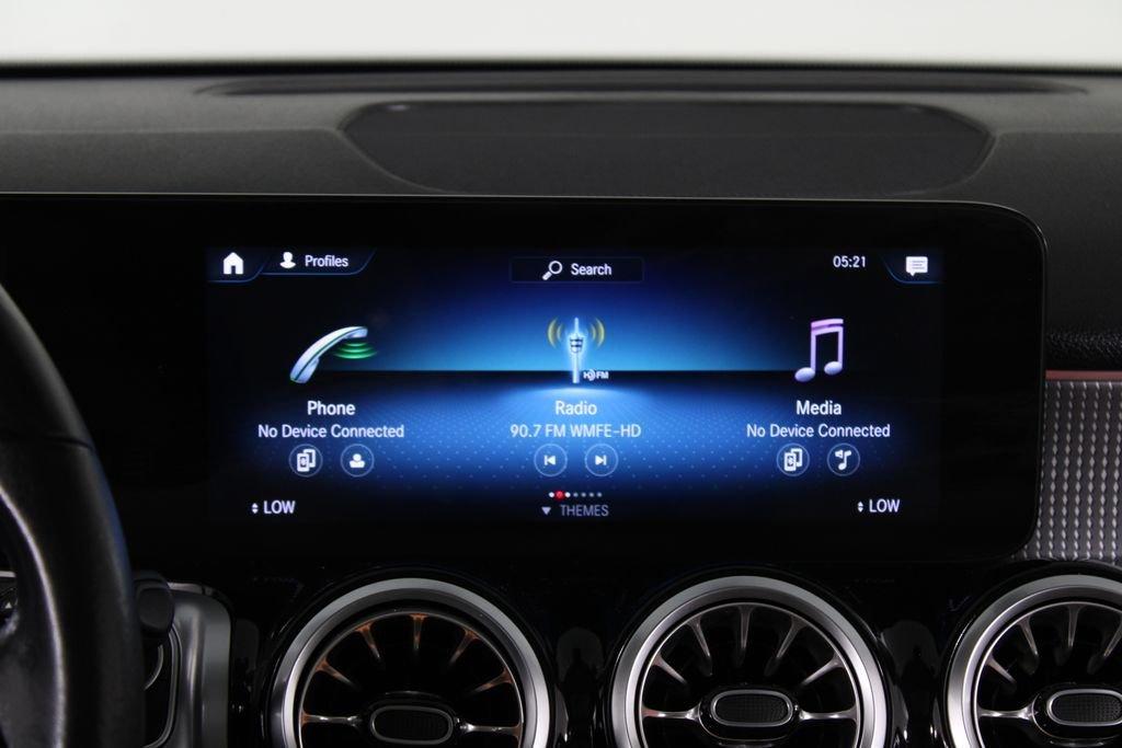 Mercedes-Benz Glb 250 - Thumbnail 8