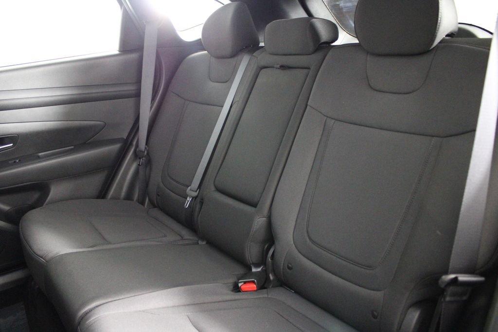 Hyundai Tucson Se - Thumbnail 19