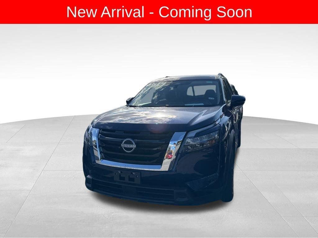 Nissan Pathfinder Sv - Thumbnail 3