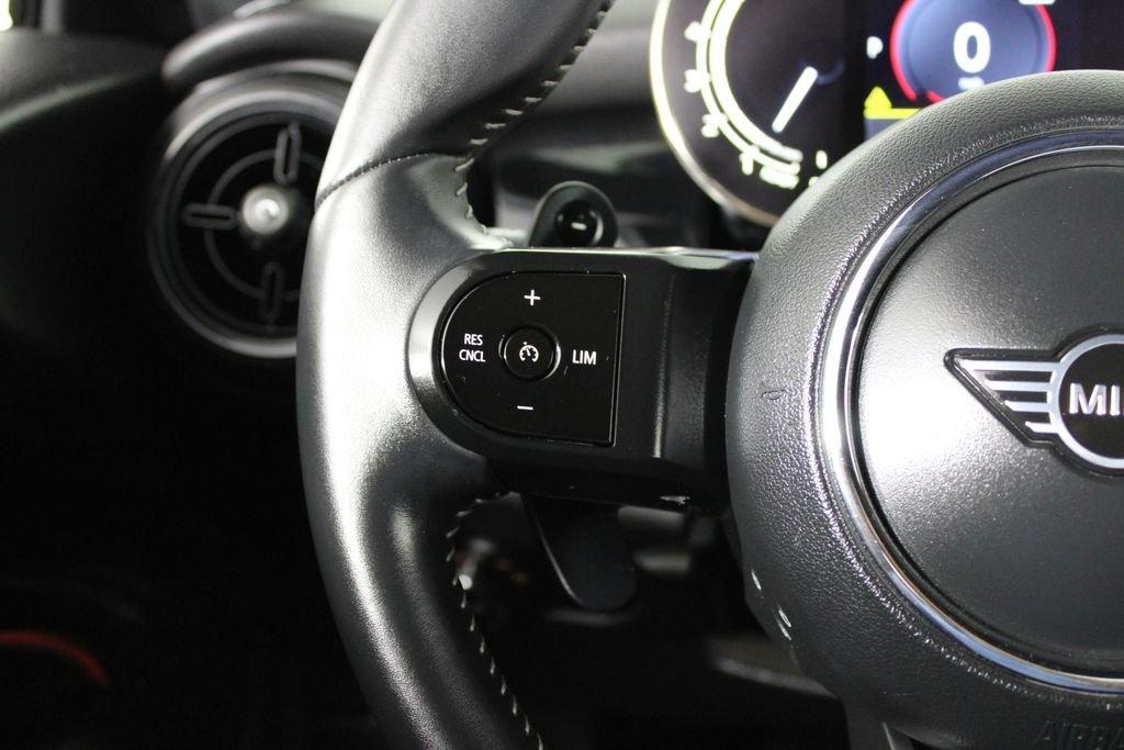 MINI Cooper S Base - Thumbnail 17