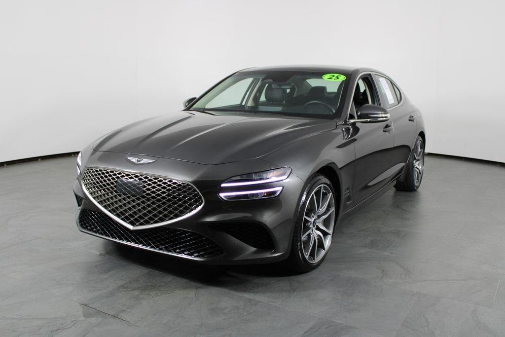 Genesis G70 2.5T - Thumbnail 3