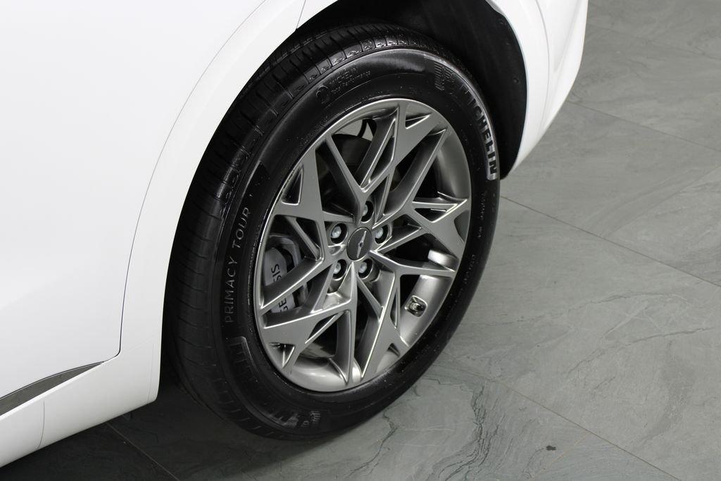 Genesis Gv70 2.5T - Thumbnail 9