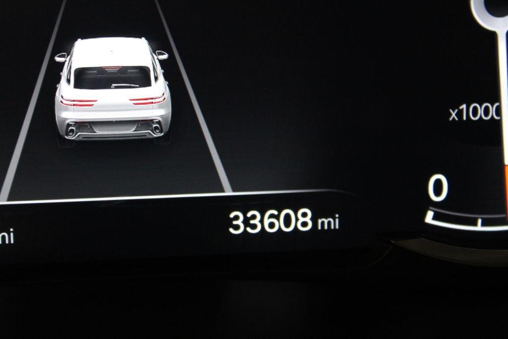 Genesis Gv70 2.5T - Thumbnail 19