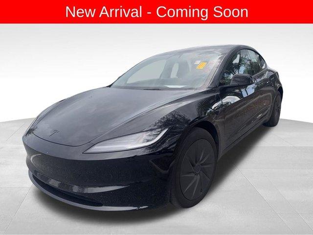 Tesla Model 3 Long Range - View 1