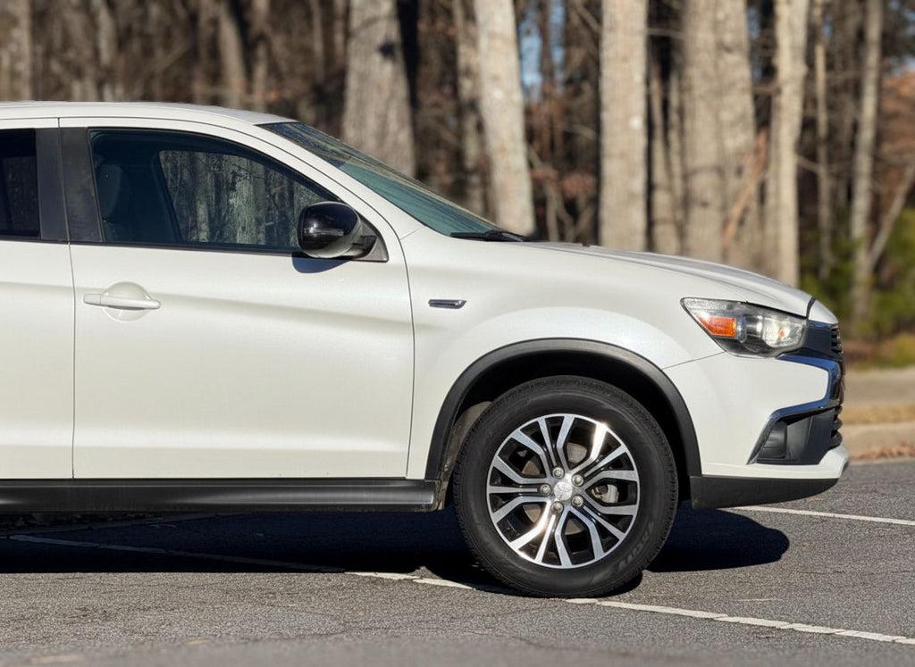 Mitsubishi Outlander Sport - Thumbnail 4