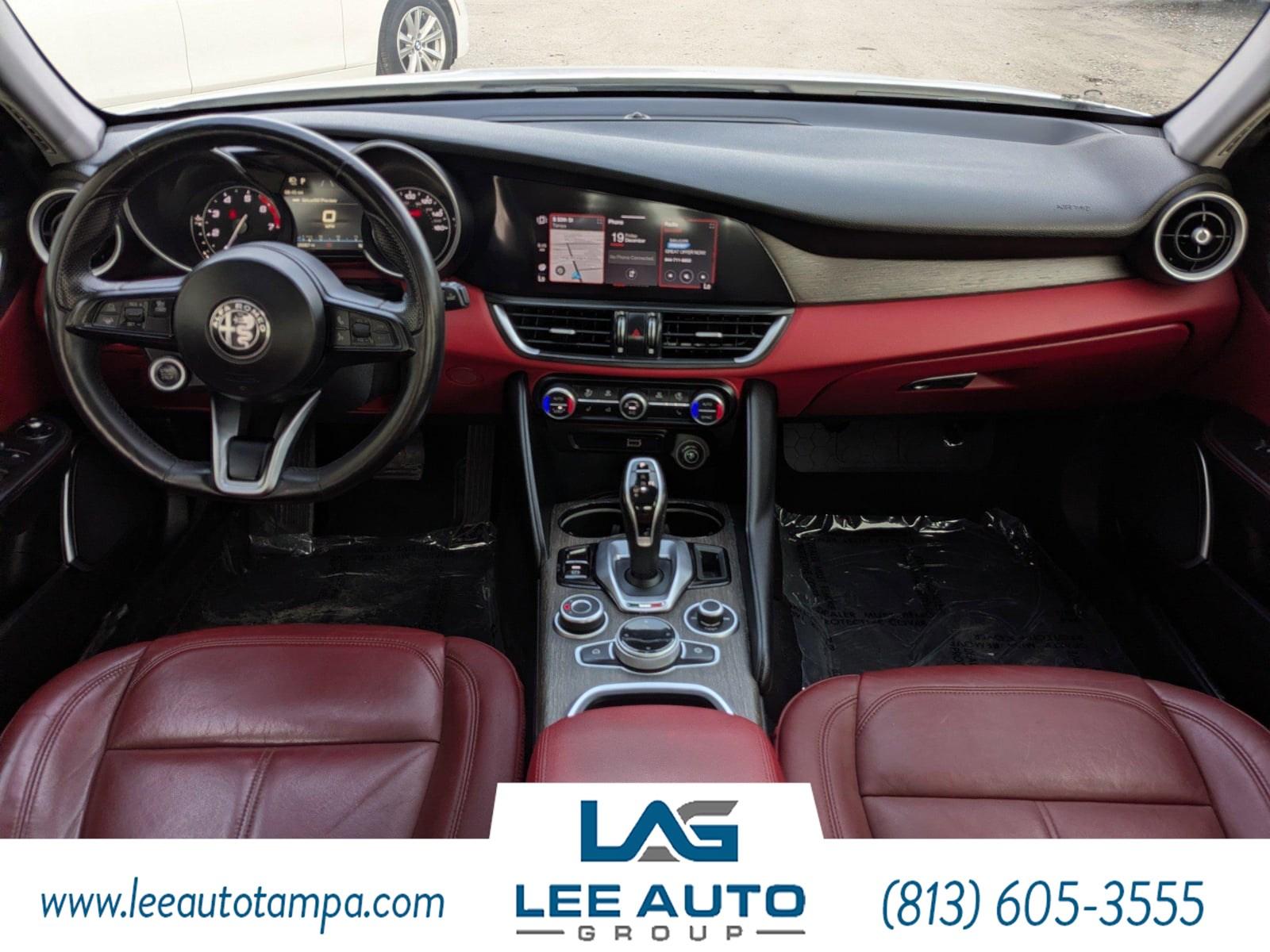 Alfa Romeo Giulia Ti - Thumbnail 15