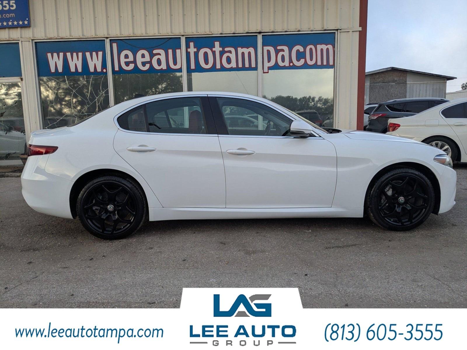 Alfa Romeo Giulia Ti - Thumbnail 3