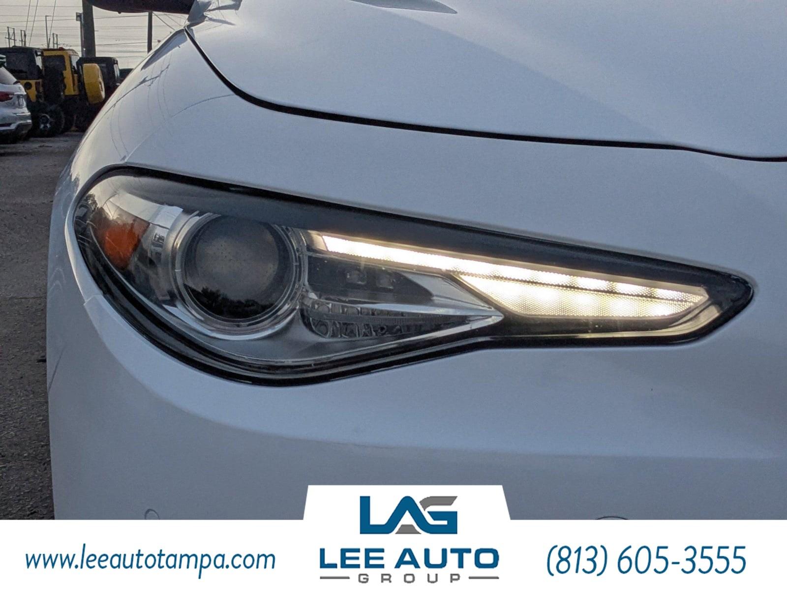 Alfa Romeo Giulia Ti - Thumbnail 10