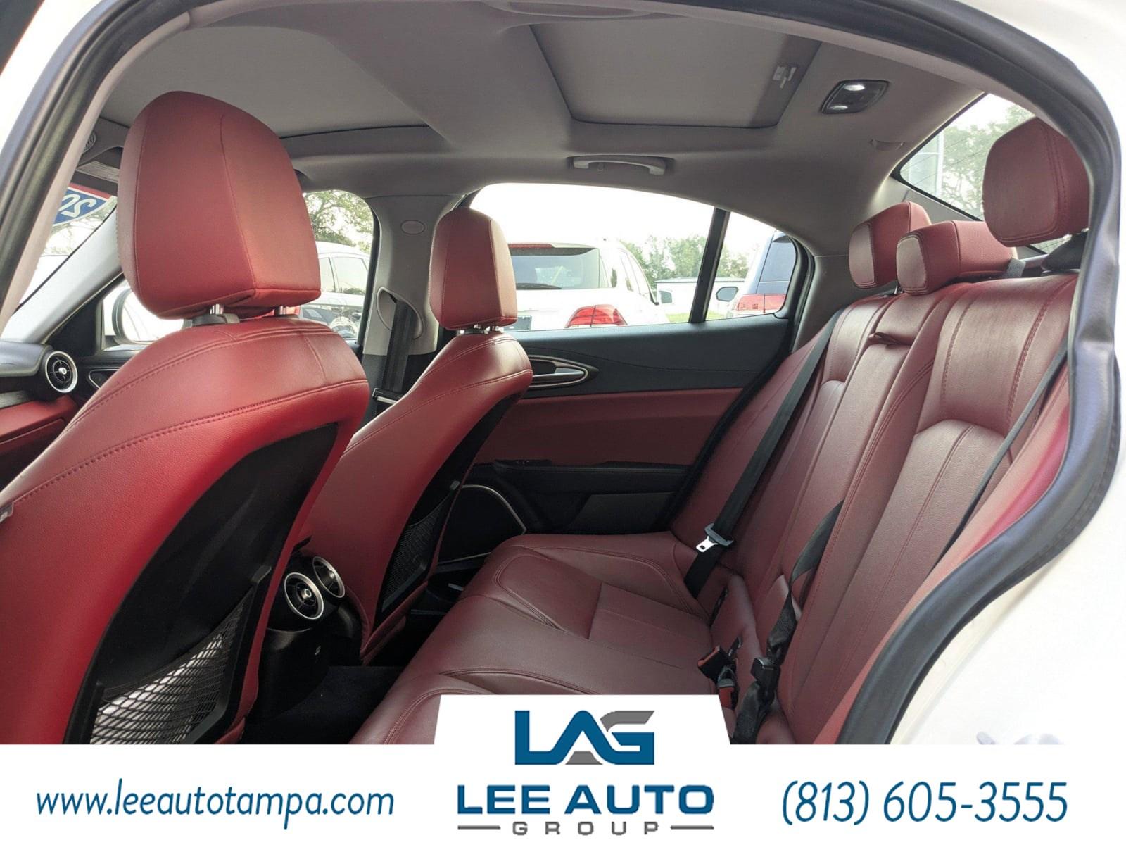 Alfa Romeo Giulia Ti - Thumbnail 13