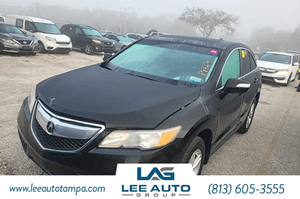 Audi Q3 2.0T Premium Plus - Thumbnail 8