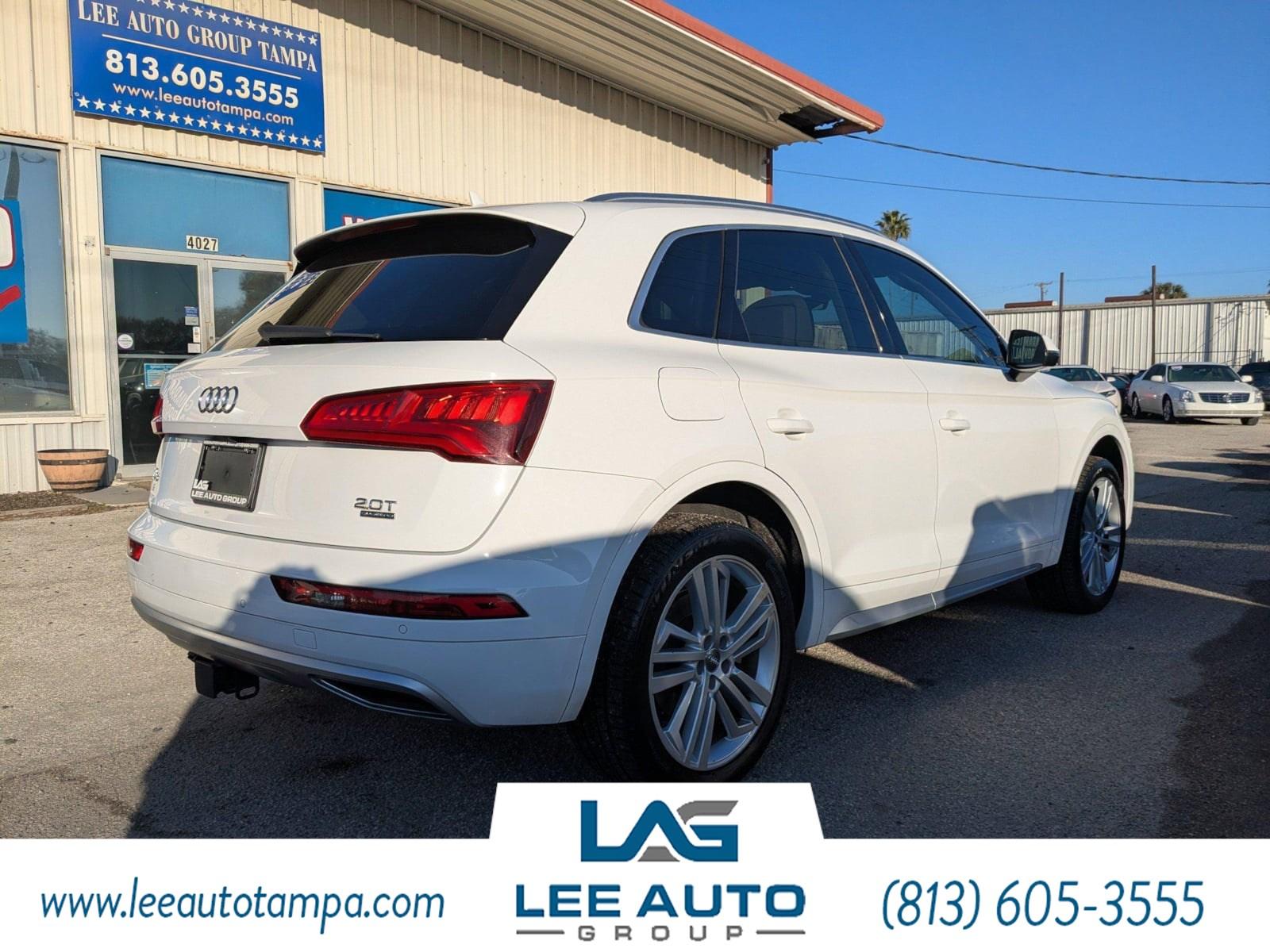 Audi Q5 Premium Plus - Thumbnail 4